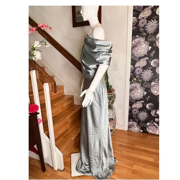 New BHLDN Pryce Off-the-Shoulder Column Dress/ size 2 - Picture 5 of 8